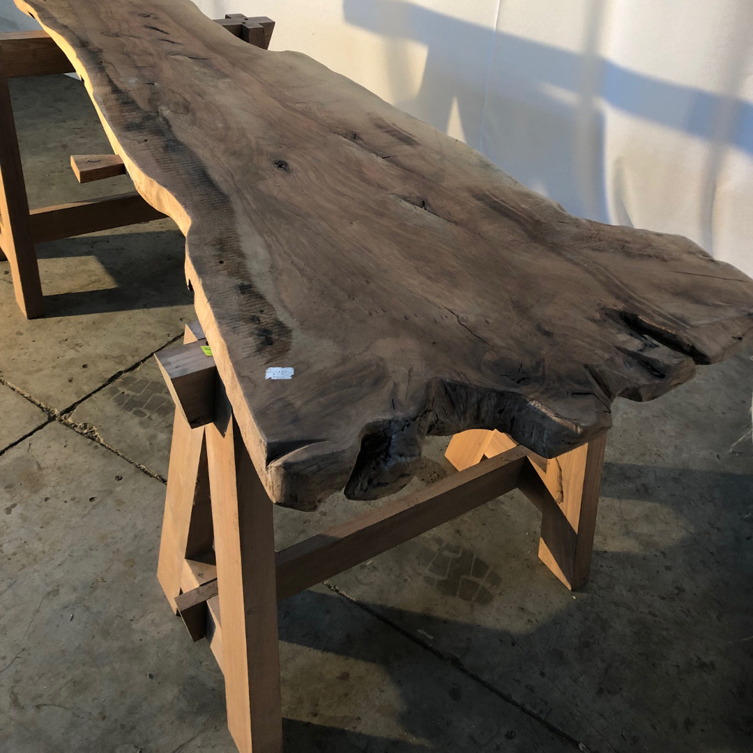 Tavolo Artigianale in Quercia Massello con Bordo Rustico Live Edge (225 cm) - immagine 5